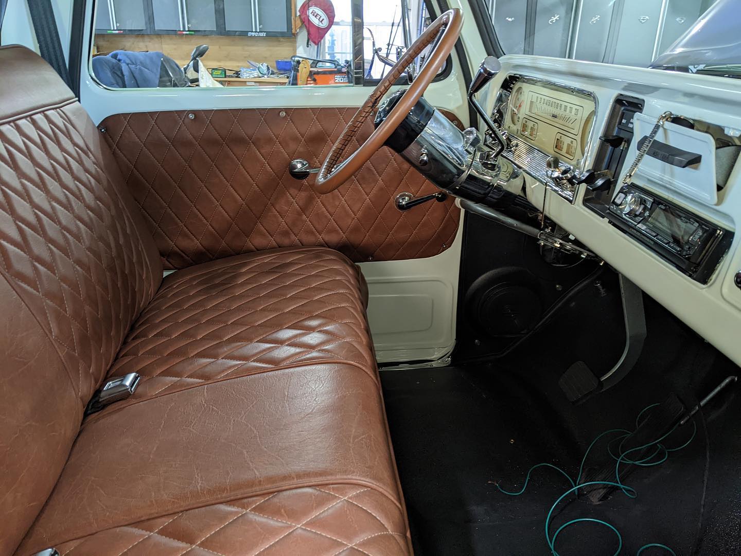 Ford Bullnose Seat Kits (1980–1986)